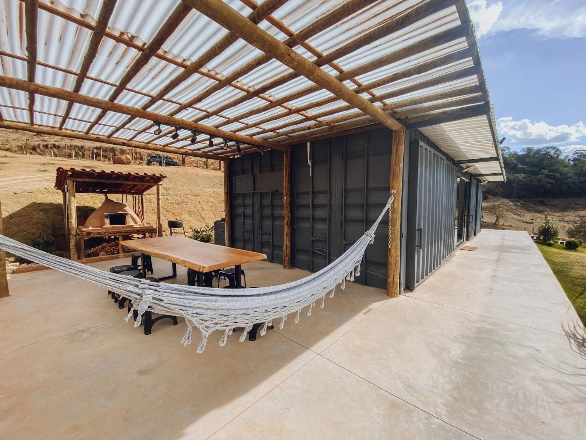 Casa Container Com Spa E Linda Vista Para A Serra Da Mantiqueira Villa Bueno Brandao Exterior photo